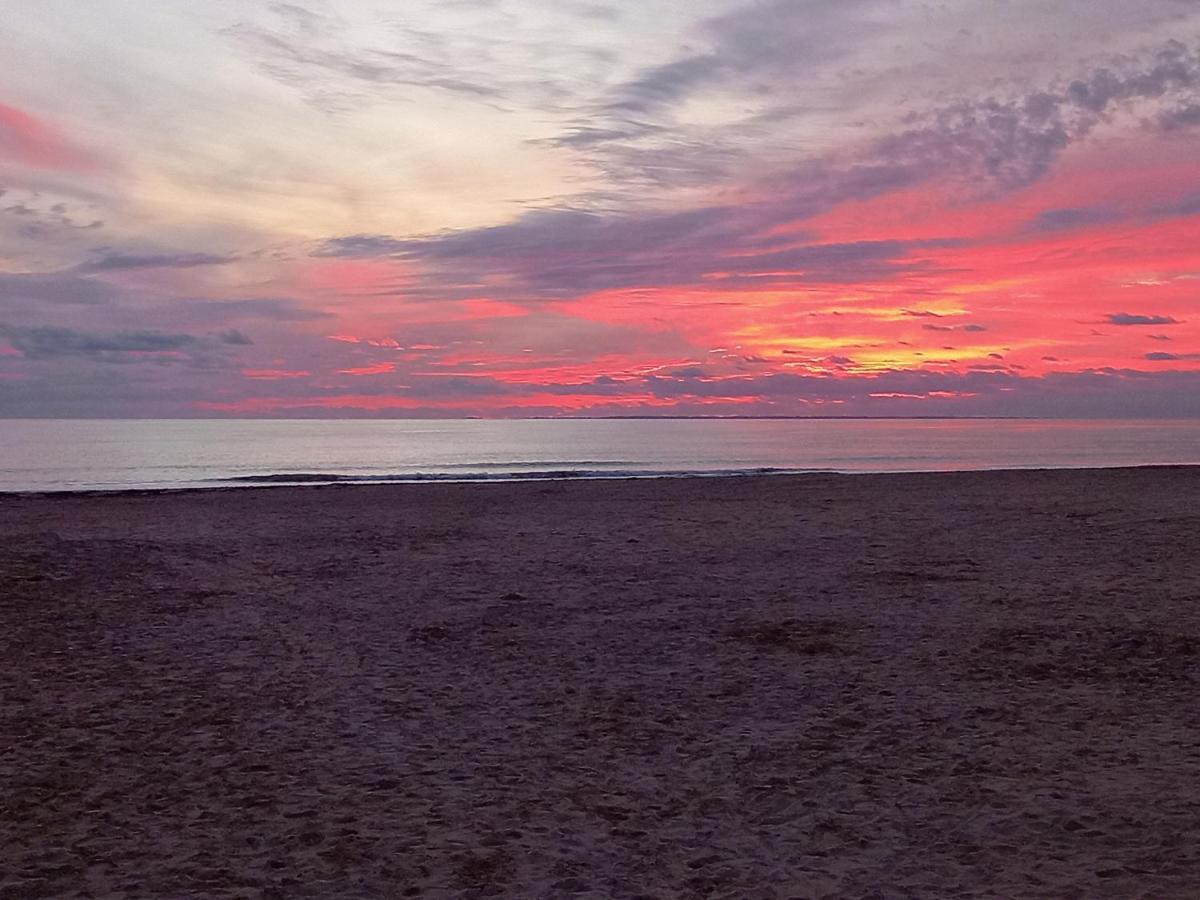 Appartement Spacieux Et Lumineux Secteur Petit Marche A 5 Min A Pied De La Plage Saint-Jean-de-Monts Dış mekan fotoğraf